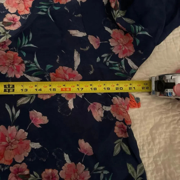 Johnny Was Canvasita floral pattered blouse small - Picture 6 of 7